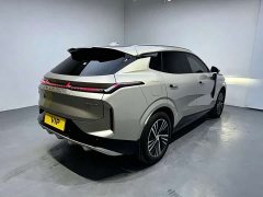Lynk & Co Geely Lynk & Co 08 EM-P 245km Extended Range Pro - ფოტო 8