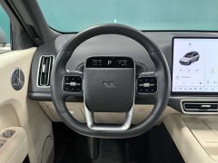 Li Auto L9 Ultra Smart Refresh Edition - ფოტო 5