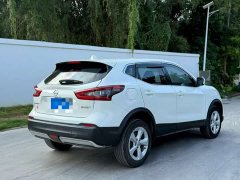 Nissan Qashqai 2.0L CVT Smart Comfort Edition - ფოტო 4