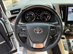 Toyota Alphard Hybrid 2.5L Luxury - ფოტო 9