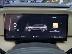 Volvo XC70 Plug-in Hybrid 2026 Two-Wheel Drive Long Range Core - ფოტო 17