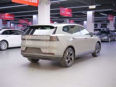 Volvo XC70 Plug-in Hybrid 2026 Two-Wheel Drive Long Range Core - ფოტო 6