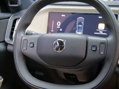 Volvo XC70 Plug-in Hybrid 2026 Two-Wheel Drive Long Range Core - ფოტო 9