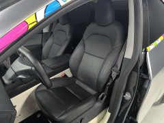 Tesla Model Y Rear-Wheel Drive - ფოტო 17