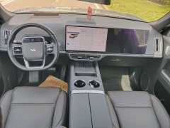 Li Auto L8 Max - ფოტო 6