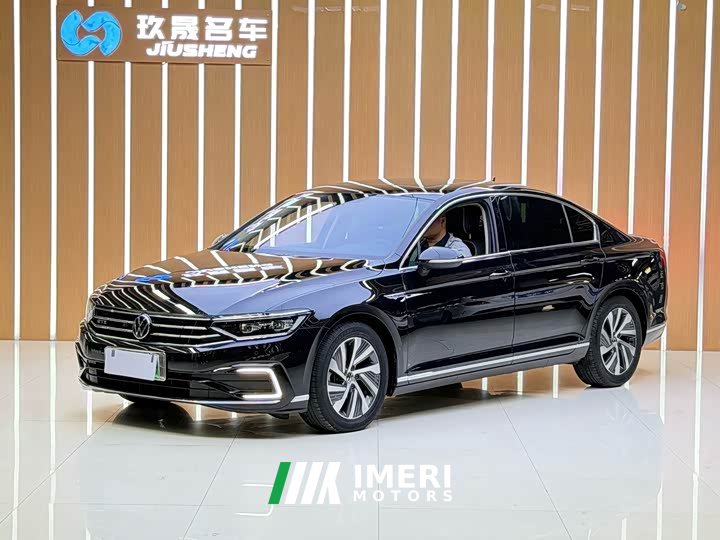 Volkswagen Magotan PHEV 2022 GTE Luxury - ავტომობილი ჩინეთიდან