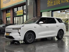 IM Motors Zhiji LS8 52 Max Tech Flagship 5-Seater - ფოტო 4