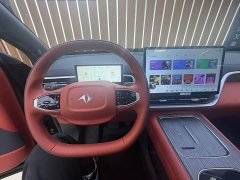 Dongfeng eπ008 210Max Extended Range 6-Seater - ფოტო 12