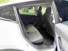 Tesla Model Y Long Range All-Wheel Drive 3D7 - ფოტო 6