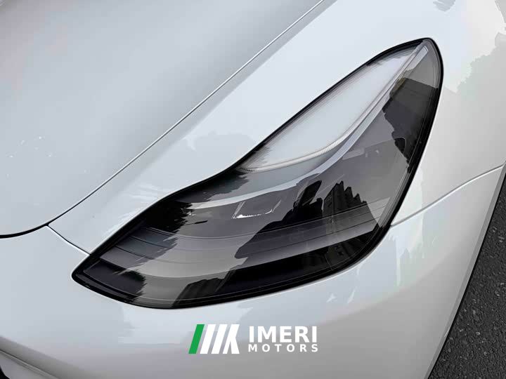 Tesla Model Y Long Range All-Wheel Drive 3D7