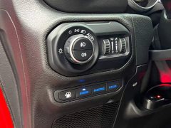 Jeep Wrangler New Energy 2021 Four-Door 2.0T 4xe Sahara - ფოტო 6