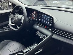 Hyundai Elantra 2022 1.5L CVT GLX Elite - ფოტო 20