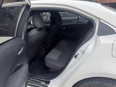 Toyota Corolla Hybrid 1.8H E-CVT Luxury - ფოტო 7