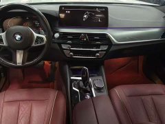 BMW 5 Series 530Li Premier M Sport Package - ფოტო 3