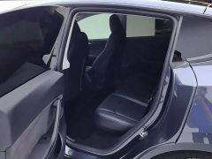 Tesla Model Y Rear-Wheel Drive - ფოტო 11