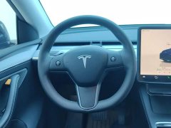Tesla Model Y Rear-Wheel Drive - ფოტო 9