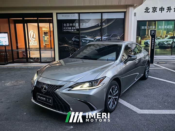 Lexus ES 2022 300h Excellence Edition - ავტომობილი ჩინეთიდან