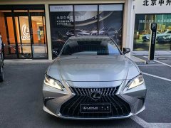 Lexus ES 2022 300h Excellence Edition - ფოტო 2