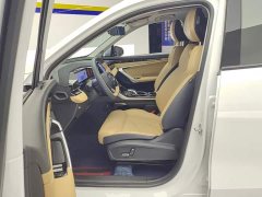 Geely Boyue L 2.0TD DCT Luxury - ფოტო 9