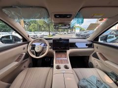AITO Wenjie M7 Pure Electric Ultra AWD 6-Seater with 192-Channel LiDAR - ფოტო 6