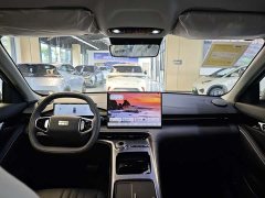 Geely Galaxy E5 530km Qihang Edition - ფოტო 9