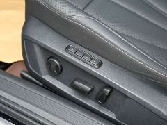 Volkswagen Passat Outstanding Edition 380TSI Starry Sky Dragon Ascendant Version - ფოტო 12