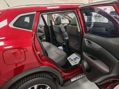 Nissan Qashqai 2.0L CVT Luxury - ფოტო 11