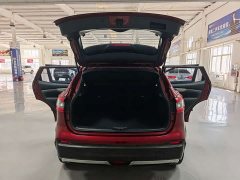 Nissan Qashqai 2.0L CVT Luxury - ფოტო 17