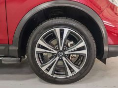 Nissan Qashqai 2.0L CVT Luxury - ფოტო 19