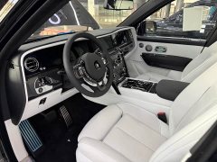 Rolls-Royce Cullinan Black Badge - ფოტო 6