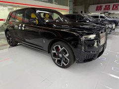Rolls-Royce Cullinan Black Badge - photo 17