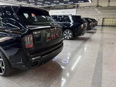 Rolls-Royce Cullinan Black Badge - photo 8