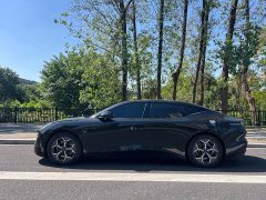 Lynk & Co Geely Lynk & Co Z10 71kWh 602km RWD Pro - ფოტო 4