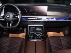 BMW 7 Series 2023 735Li M Sport Package - ფოტო 13