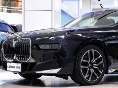 BMW 7 Series 2023 735Li M Sport Package - ფოტო 5