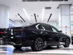 BMW 7 Series 2023 735Li M Sport Package - ფოტო 6