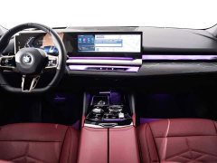 BMW 5 Series 530Li Luxury M Sport Package - ფოტო 14