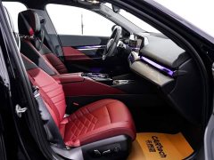 BMW 5 Series 530Li Luxury M Sport Package - ფოტო 19