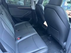 Tesla Model Y Rear-Wheel Drive - ფოტო 8