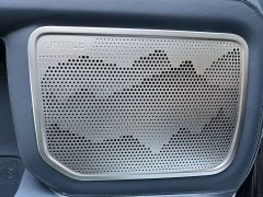 Toyota Gravia 2.5L Hybrid Comfort Edition - ფოტო 18