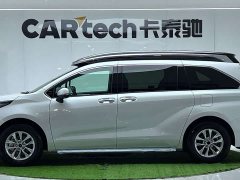 Toyota Gravia 2.5L Hybrid Comfort Edition - ფოტო 2
