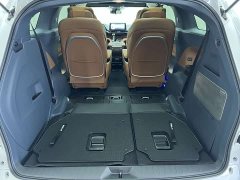 Toyota Gravia 2.5L Hybrid Comfort Edition - ფოტო 20