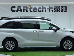 Toyota Gravia 2.5L Hybrid Comfort Edition - ფოტო 4