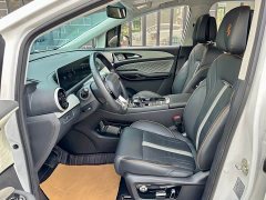 Dongfeng Fengxing Yacht 1.5T DCT Moon-Embracing Edition - ფოტო 12