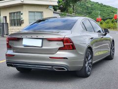 Volvo S60 B4 Intelligent Remote Luxury Edition - ფოტო 6