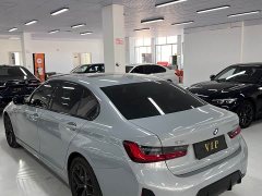 BMW 3 Series 330Li M Sport Night Edition Package - ფოტო 4