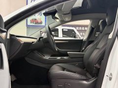 Tesla Model Y Long Range All-Wheel Drive - ფოტო 4