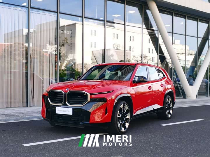 BMW XM Base - ავტომობილი ჩინეთიდან