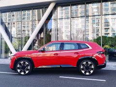 BMW XM Base - ფოტო 7