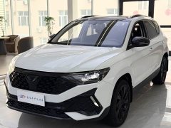 Volkswagen Jetta VS5 2023 280TSI Automatic Gloss Deluxe Edition - ფოტო 1
